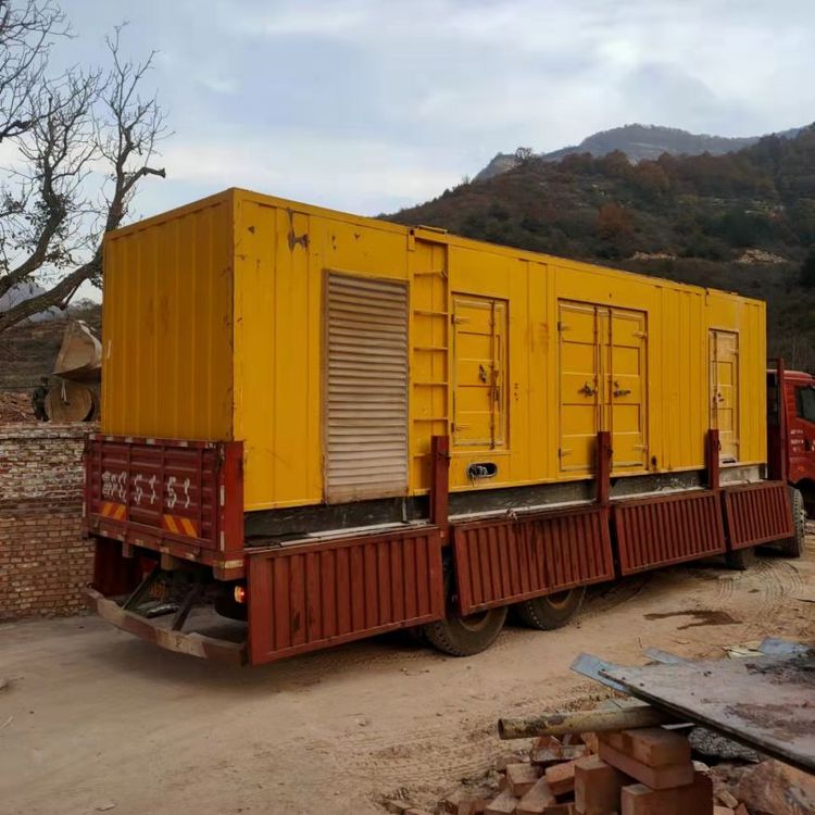 千山200kW 发电机组在带电阻性负载时，输出功率会受到哪些因素的影响？