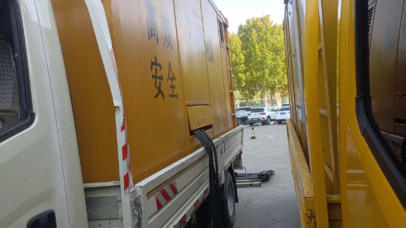 千山如何判断柴油发电机组和UPS电源的切换时间是否符合要求？